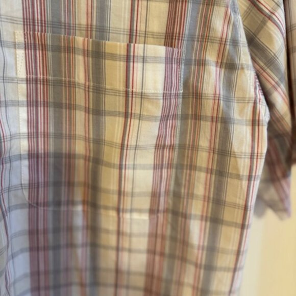 Izod Men's Vintage Plaid Short-Sleeve Button-Down Shirt Tan Sz L - Picture 4 of 6